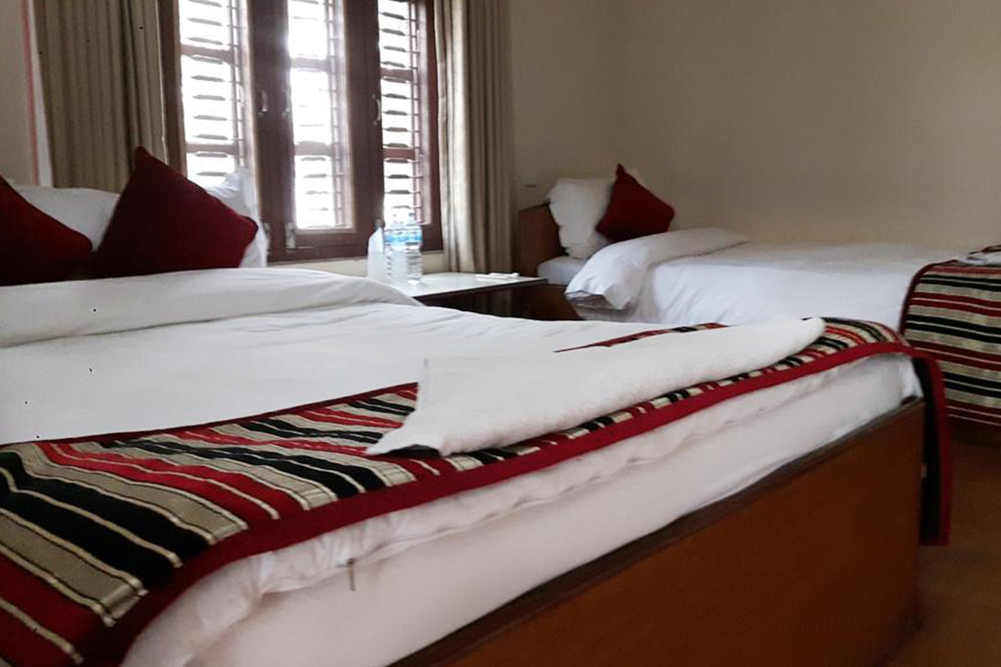 Unique Wild Resort Sauraha Exterior photo